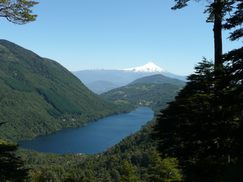 Los Lagos Trail