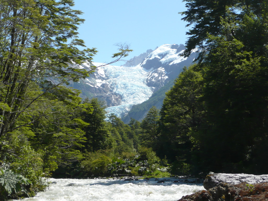 Beautiful Ventisquero Yelcho, a large hanging glaciar