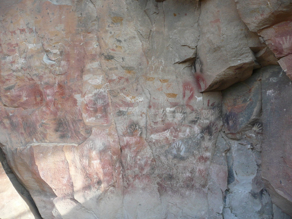 9500 year old rockpaintings, mostly hands, but also hunting scenes, the devil and timelines