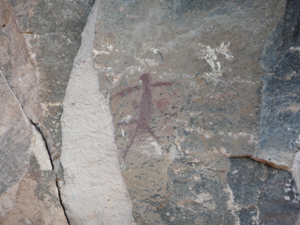 Ancient hunters had massive penises, however our guide was uncomfortable by my questions regarding this subject, she rather talked about the hands