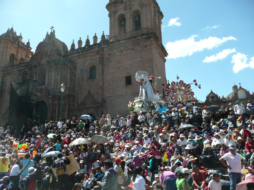 Crowds of people out to watch the profession for Corpus Christi.