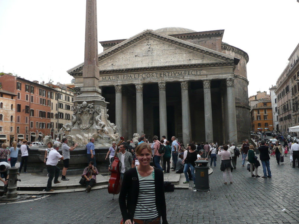 Birthday viewing of the Pantheon! Happy face is on!